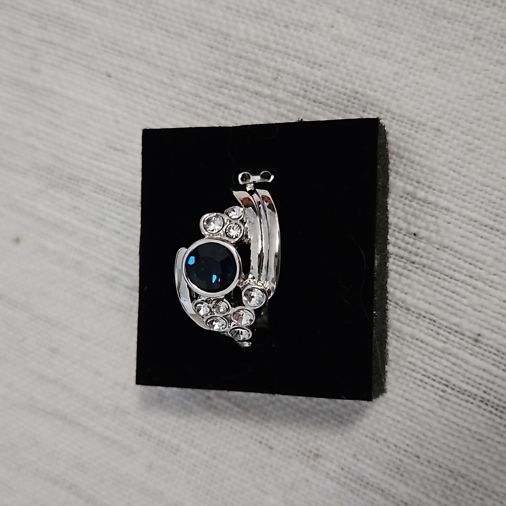 NEW Paparazzi Silver-Colored Elastic Ring with Blue and Clear Gems